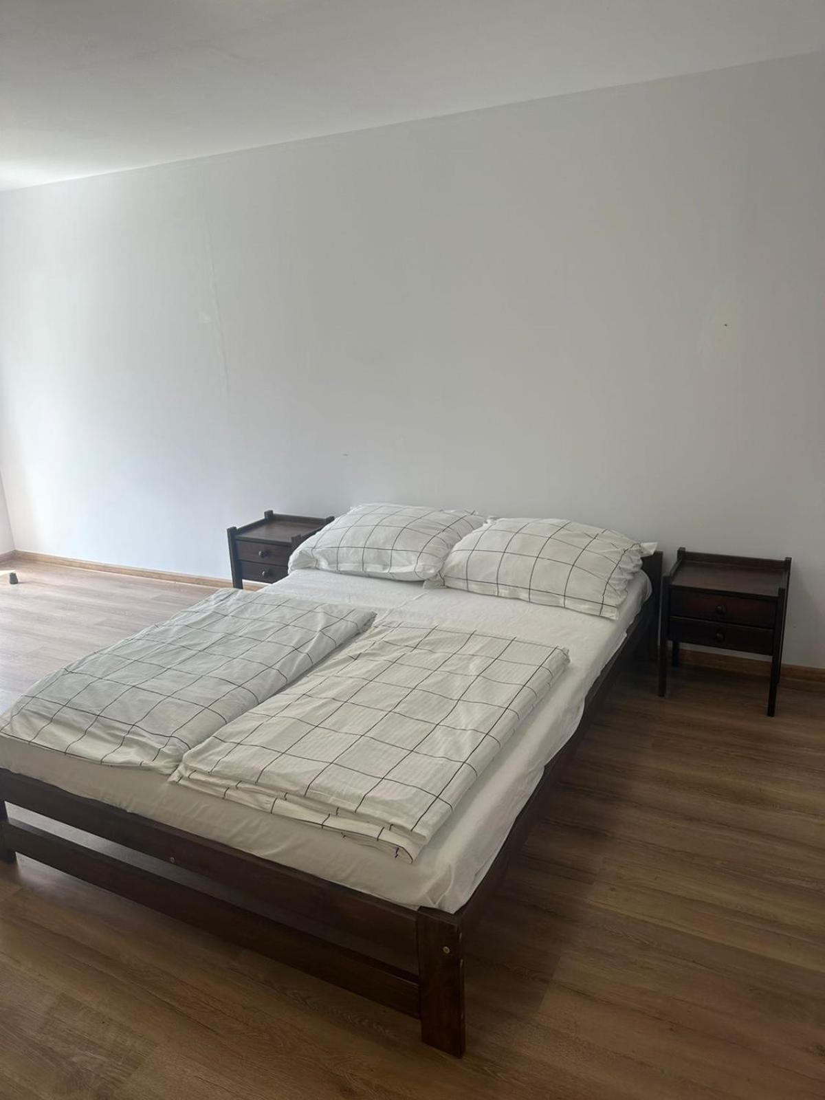 Ferienwohnung Agroturystyka Alpaka Konradow Konradow  Exterior foto