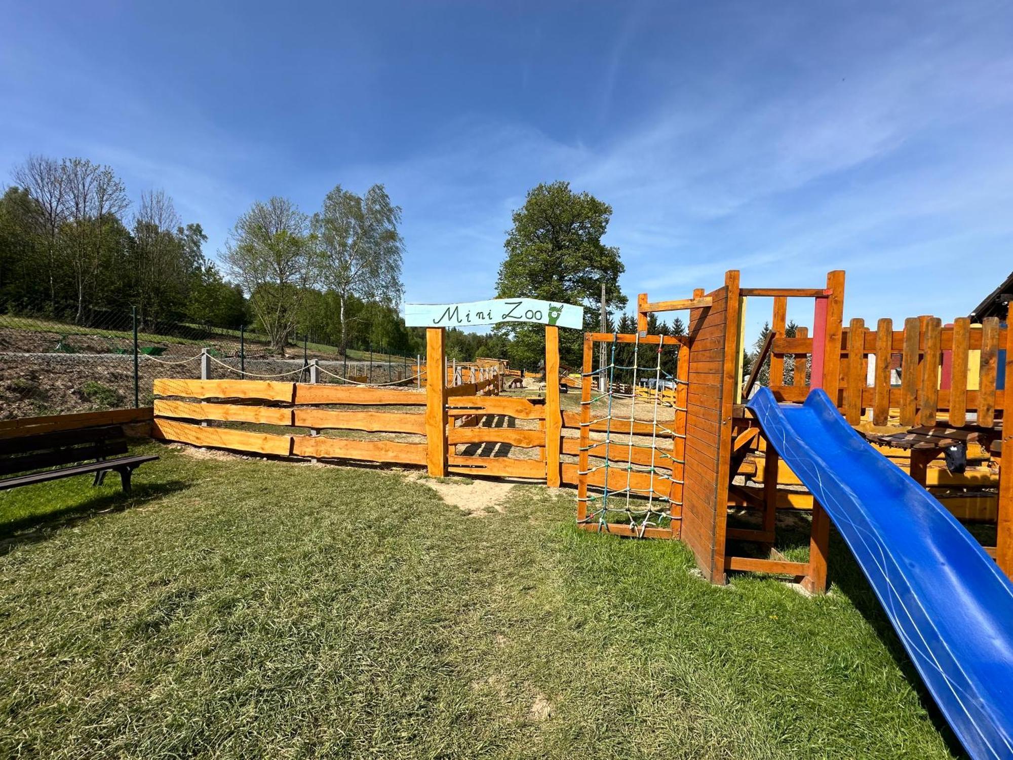 Ferienwohnung Agroturystyka Alpaka Konradow Konradow  Exterior foto